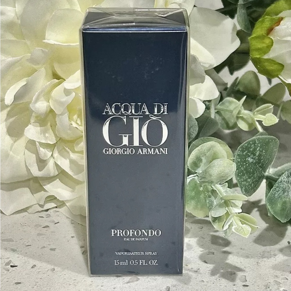 Giorgio Armani Acqua Di Gio Profondo Eau de EDP Travel Spray 0.5oz Sealed